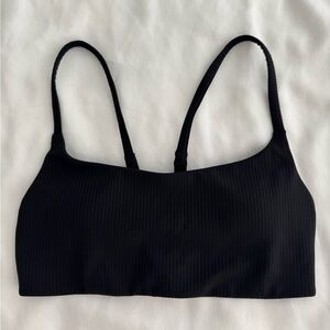 Lululemon black ribbed wunder train strappy racer bra (light support, A/B cup)